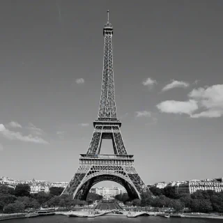 Contemporary style of the Eiffel tower